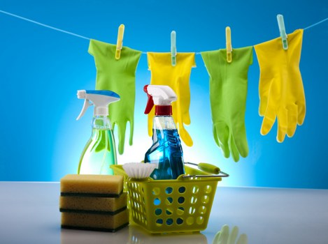 Move-out cleaning for a Kentishtown home with access and parking considerations